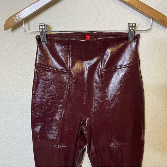 Spanx Faux Patent Leather Leggings Ruby Burgundy Glossy Womens Size XS - Picture 6 of 9